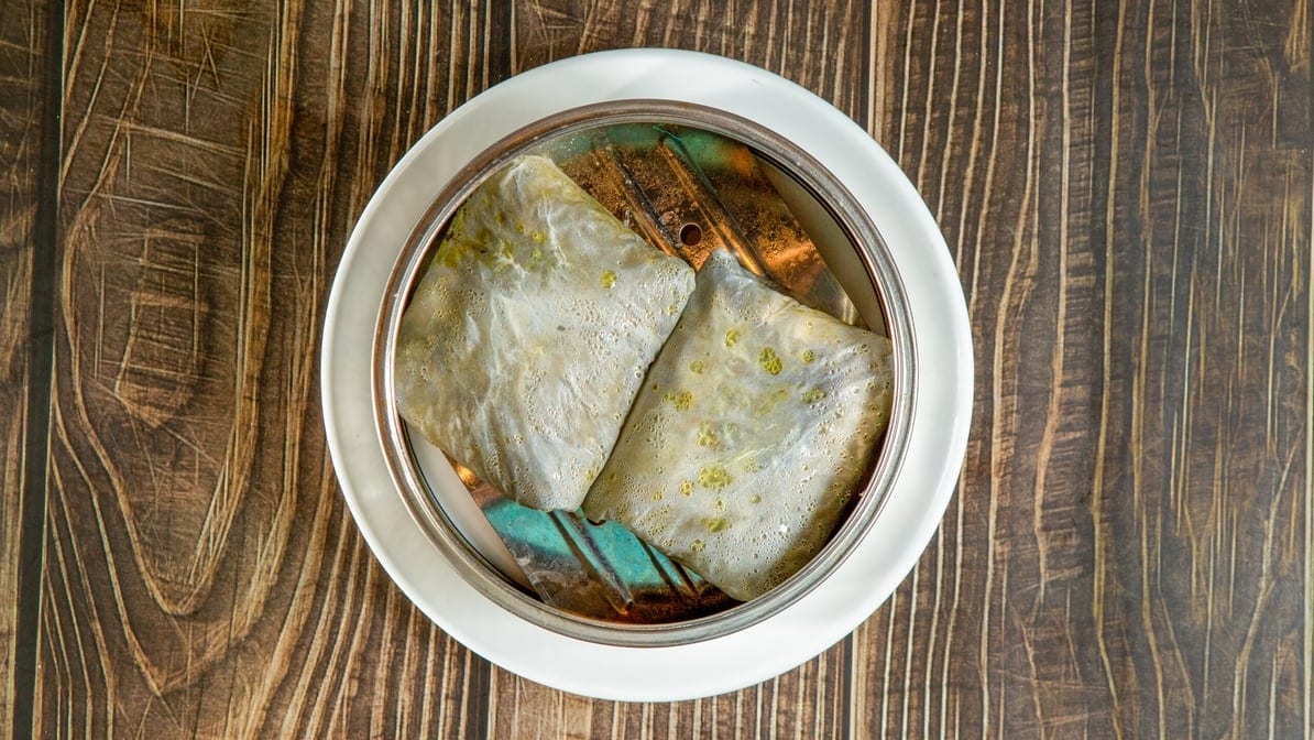 Sticky Rice Wrap / 胞螺珍珠雞.