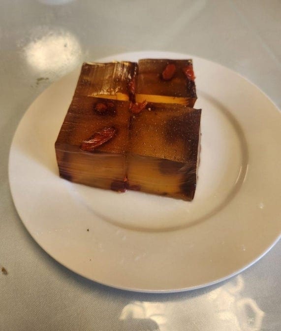 Osmanthus Cake / 桂花糕.