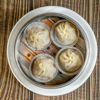 Shanghai Pork Bun (Xiao Long Bao) / 高湯小籠包