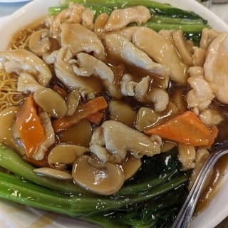89. Chicken Pan - Fried Noodle / 雞球炒麵