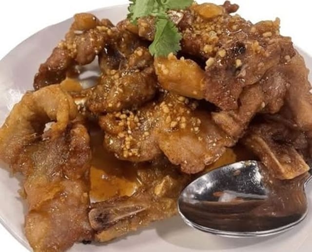 #17. Honey & Garlic Pork Ribs.